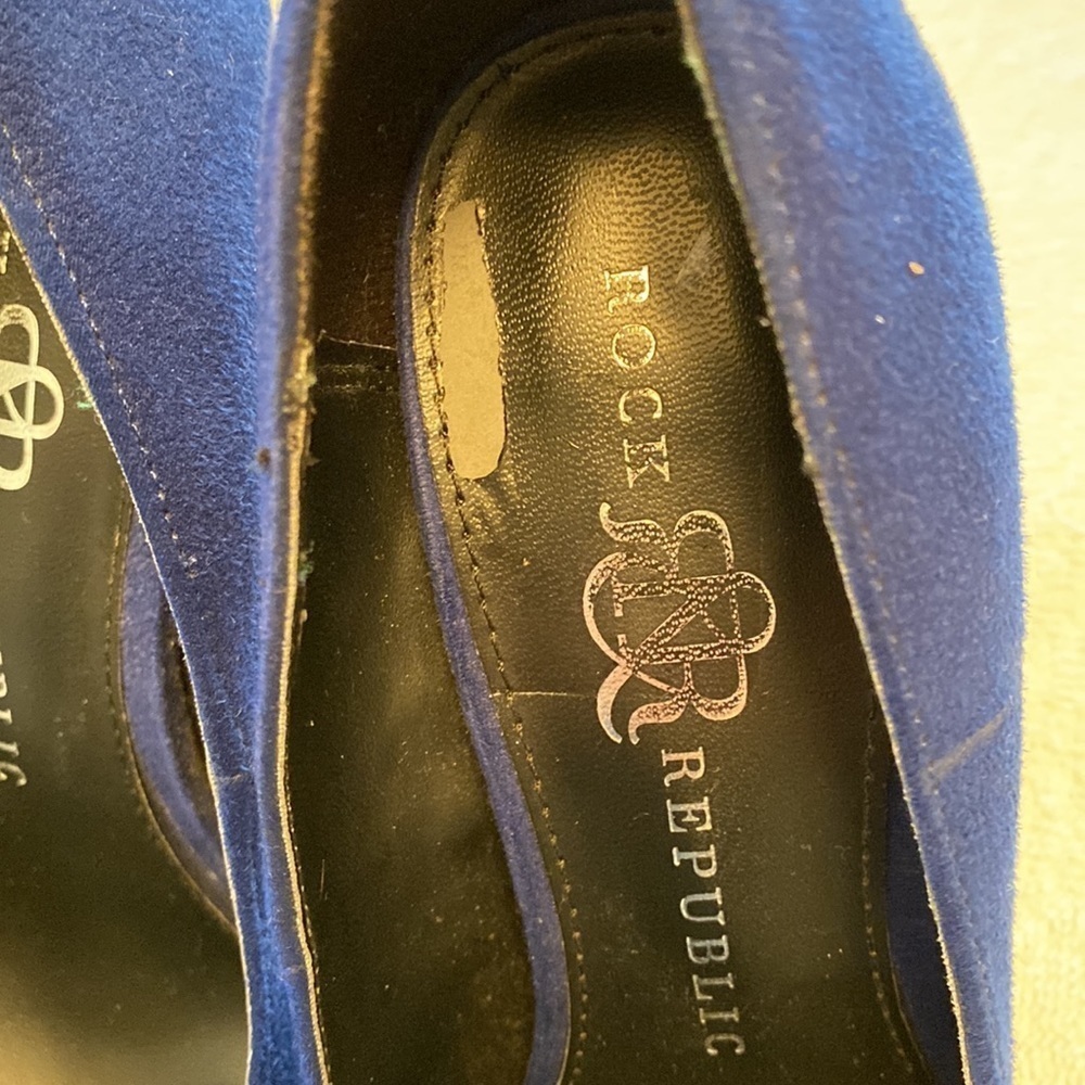 Rock & Republic stiletto pumps 4.5” heel royal blue closed toe blue Size 7 med - Picture 7 of 8